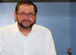 Dr. Jorge Peón Peralta 