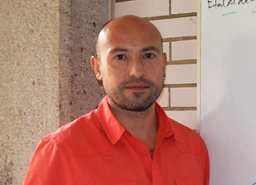 Dr. Ivan Castillo Pérez